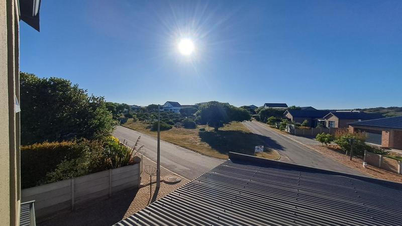 3 Bedroom Property for Sale in Stilbaai Wes Western Cape